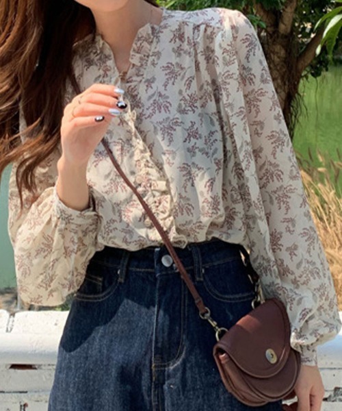 Flugge(フラッジー)の「アンティークフラワーフリルブラウス(シャツ/ブラウス・レディース・ブルー/アイボリー・LARGE/MEDIUM)」の11枚目の写真