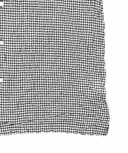 The DUFFER of ST.GEORGE(ザダファーオブセントジョージ)の「SHIRRING CHECK ITALIAN COLLAR H/S SHIRT:イタリアンカラー 五分袖シャツ / シャーリングチェック / レーヨンシャツ / チェックシャツ / 5分袖 / リゾートスタイル(シャツ/ブラウス・メンズ・ホワイト/ネイビー・MEDIUM/LARGE)」の7枚目の写真