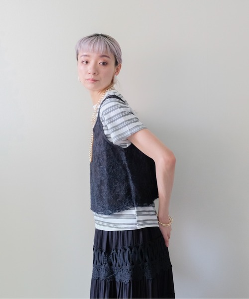 DOLLUPOOPS(ドールアップウップス)の「Feather Texture Tank Top(フェザーテクスチャータンクトップ)(タンクトップ・レディース・ブラック/オフホワイト・FREE)」の14枚目の写真