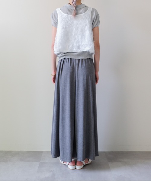 DOLLUPOOPS(ドールアップウップス)の「Feather Texture Tank Top(フェザーテクスチャータンクトップ)(タンクトップ・レディース・ブラック/オフホワイト・FREE)」の12枚目の写真