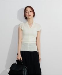 OandI（オーアンドアイ）の「シアーVネックリブトップス（Tシャツ/カットソー）」