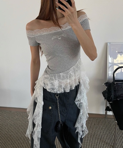 FUNdaysion(ファンデイション)の「レースオフショルトップス(Tシャツ/カットソー・レディース・グレー・M)」の5枚目の写真
