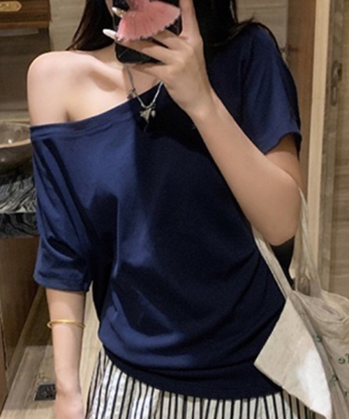 NANEA(ナネア)の「オフショルダープルオーバー(Tシャツ/カットソー・レディース・グレー/ネイビー/ブラック/ホワイト・MEDIUM)」の8枚目の写真
