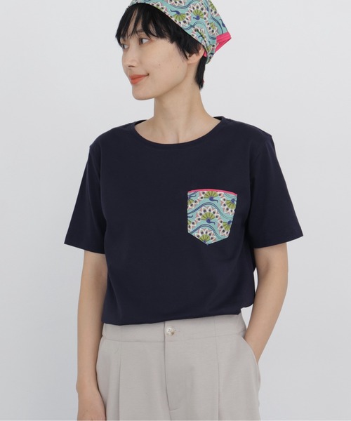 human woman(ヒューマンウーマン)の「◆【CLOUDY】コラボポケットTシャツ(Tシャツ/カットソー・レディース・ネイビー/ホワイト・MEDIUM)」の1枚目の写真