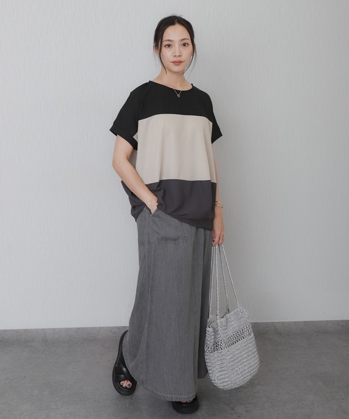 libelle more(リベル モア)の「配色デザインボーダーワイドTシャツ(Tシャツ/カットソー・レディース・イエロー/カーキ/ブラック/ライトグレー・M/L)」の8枚目の写真