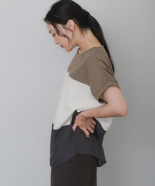 libelle more(リベル モア)の「配色デザインボーダーワイドTシャツ(Tシャツ/カットソー・レディース・イエロー/カーキ/ブラック/ライトグレー・M/L)」の19枚目の写真