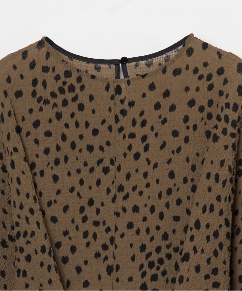 HELIOPOLE（エリオポール）の「DOT PRINT DRESS / ドット プリント ドレス（ワンピース・レディース・ブラック/オリーブ・38）」の6枚目の写真