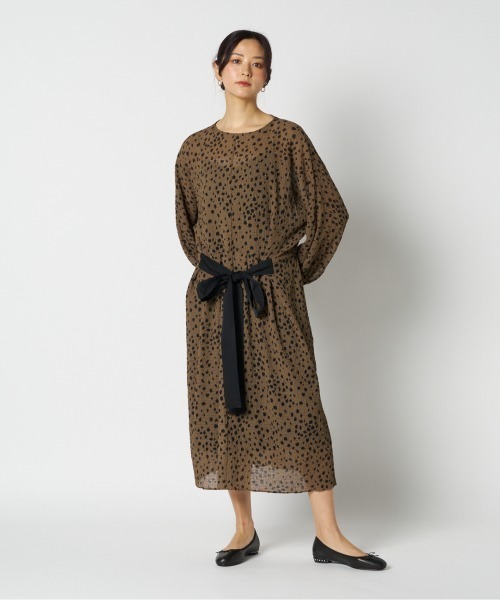 HELIOPOLE（エリオポール）の「DOT PRINT DRESS / ドット プリント ドレス（ワンピース・レディース・ブラック/オリーブ・38）」の19枚目の写真