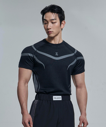 TOLANCE（トランス）の「アクティブコンツアースーツショートスリーブ - ブラック（Tシャツ/カットソー）」