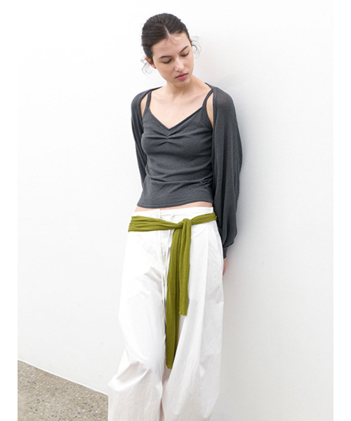 ATELIER NAIN(アトリエナイン)の「BOUCLE SHIRRING BOLERO TOP SET (CD-2265)(カーディガン/ボレロ・レディース・アイボリー/チャコール・FREE)」の4枚目の写真
