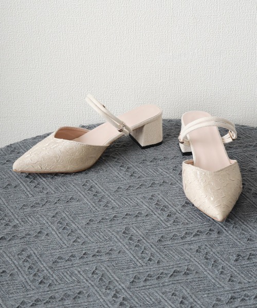 Miniministore(ミニミニストア)の「パンプス 太ヒール ミュール レディース(パンプス・レディース・アイボリー/ブラック・24.0cm/23.5cm/23.0cm/22.5cm/25.0cm/24.5cm)」の7枚目の写真