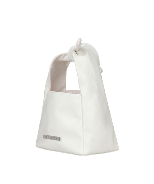 NICK&NICOLE(ニックアンドニコール)の「METAL KNOT MINI BAG_IVORY(ショルダーバッグ・レディース・その他・FREE)」の2枚目の写真