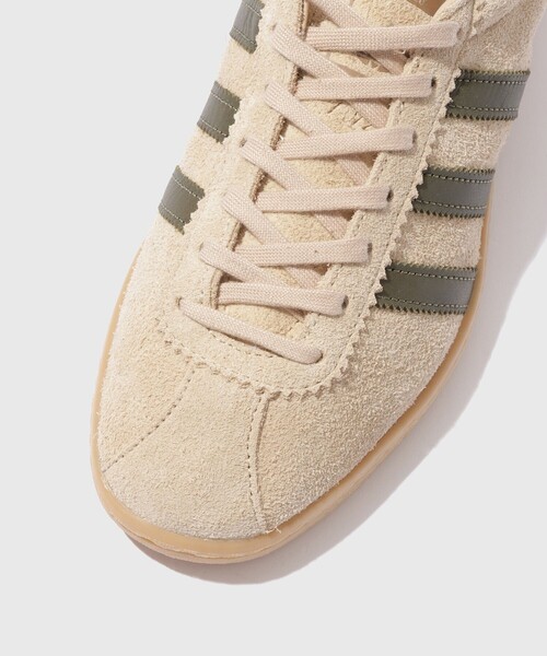 adidas（アディダス）の「【adidas/アディダス】TOBACCO（スニーカー・メンズ・ベージュ・27.0cm/28.0cm/26.0cm）」の6枚目の写真