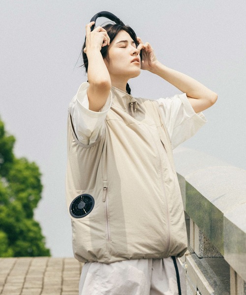 URBAN RESEARCH（アーバンリサーチ）の「LOWERCASE×URBS×空調服　AIRCOOLING VEST（ベスト・メンズ・ブラック/ベージュ/グレー/ネイビー・MEDIUM/LARGE/X-LARGE）」の3枚目の写真