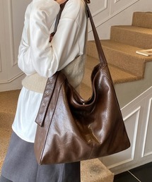one shoulder square bag