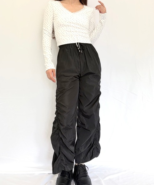 Alite cloth(アリーテクロス)の「カップ付きフロントレースリボン長袖トップス(Tシャツ/カットソー・レディース・B/F/E/D/A/C・F)」の10枚目の写真
