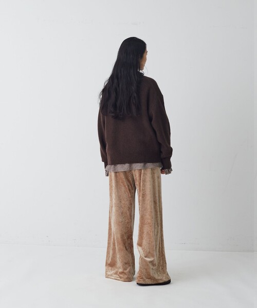 conges payes ADIEU TRISTESSE(コンジェ ペイエ アデュートリステス)の「ベロアパンツ(その他パンツ・レディース・チャコールグレー/グレイッシュベージュ/カーキ・38)」の6枚目の写真