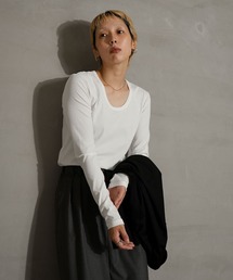 SOLAMONAT（ソラモナ）の「強撚ベアテレコUネックロングスリーブ（Tシャツ/カットソー）」