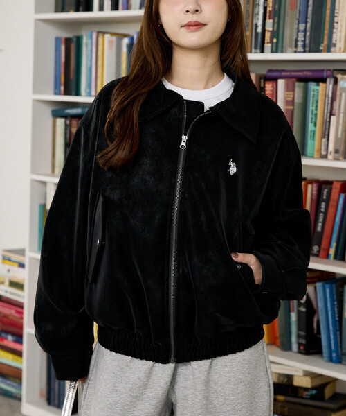 U.S. POLO ASSN.(ユーエスポロアッスン)の「U.S. POLO ASSN. × PUBLUX/ユーエスポロアッスン 別注 襟 ファー付き レザレット ブルゾン 限定展開(ブルゾン・レディース・ブラック/ブラウン・フリ-)」の10枚目の写真