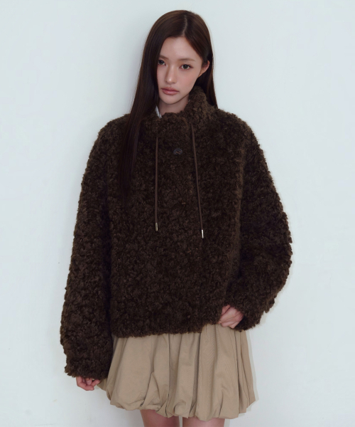 THE GREEN LAB（ザグリーンラボ）の「POODLE ブークレ ハイネック ジャケット [アイボリー]（ムートンコート・レディース・その他・FREE）」の16枚目の写真