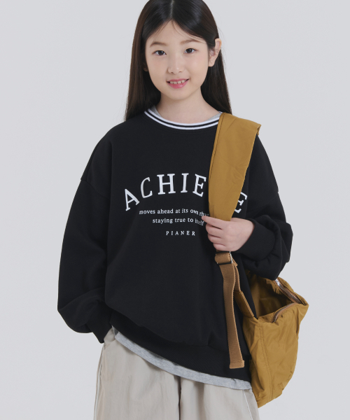 PIANER KIDS(ピアネールキッズ)の「ACHIEVE 配色オーバーサイズスウェット(ブラック)(スウェット・レディース・ブラック・M(130-140cm)/L(140-150cm)/S(120-130cm)/XL(150-160㎝))」の6枚目の写真