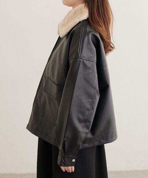 natural couture(ナチュラルクチュール)の「ファーティペット付きヘムドロストフェイクレザーブルゾン(ブルゾン・レディース・ブラウン/ブラック・FREE)」の16枚目の写真