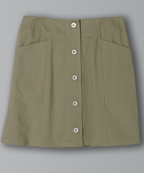 E hyphen world gallery（イーハイフンワールドギャラリー）の「フロントボタン台形ミニスカｰト（スカート・レディース・ベージュ/インディゴブルー/ブラック/カーキ/オフホワイト・FREE）」の11枚目の写真