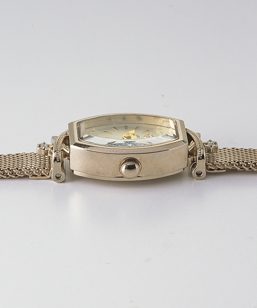 NOJESS（ノジェス）の「ウォッチ（アナログ腕時計・レディース・ゴールド系その他・FREE）」の2枚目の写真