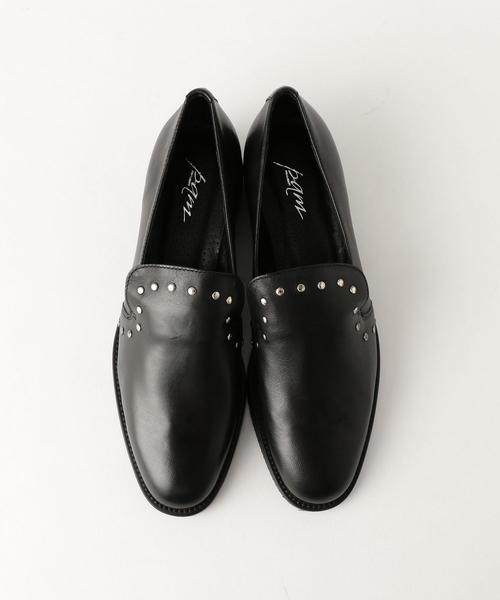 P.A.M.（パム）の「＜PAM＞スタッズレザースリッポン ◆（スリッポン・レディース・ブラック/ブラウン・36/38/37）」の2枚目の写真