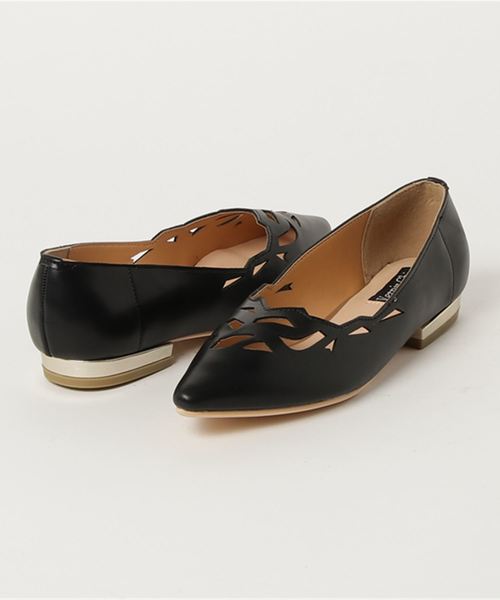GeeRA(ジーラ)の「ヌーディーカットパンプス(パンプス・レディース・ブラック/ホワイト/シルバー・22.5cm/23.5cm/23cm/24.5cm/24cm)」の3枚目の写真