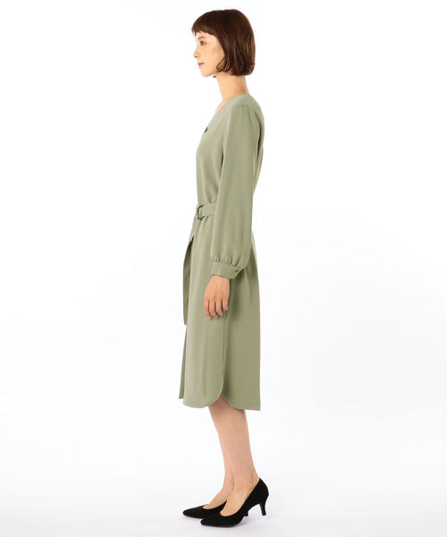 NOLLEY’S Sophi（ノーリーズソフィ）の「タックワンピース（ワンピース・レディース・チャコールグレー/ネイビー/オリーブ/レディッシュグレー/ブルー系その他3・38/36）」の7枚目の写真