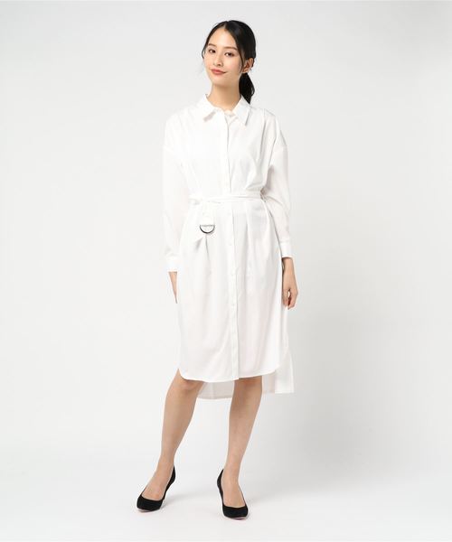TRUDEA（トルディア）の「シャツワンピース（ワンピース・レディース・ホワイト/ネイビー/カーキ/ホワイト×ブラック/ホワイト×ネイビー・MEDIUM）」の2枚目の写真
