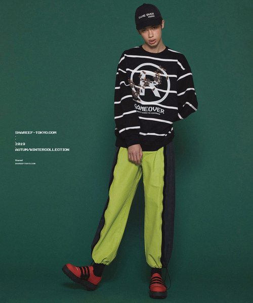 SHAREEF（シャリーフ）の「BORDER BIG SWEAT（スウェット・メンズ・レッド/ブラック/ラベンダー・1/3/2）」の20枚目の写真