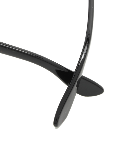 one after another NICE CLAUP（ワンアフターアナザーナイスクラップ）の「【ナイスクラップ】ハートサングラス（サングラス・レディース・レッド/ブラック/ホワイト・FREE）」の8枚目の写真