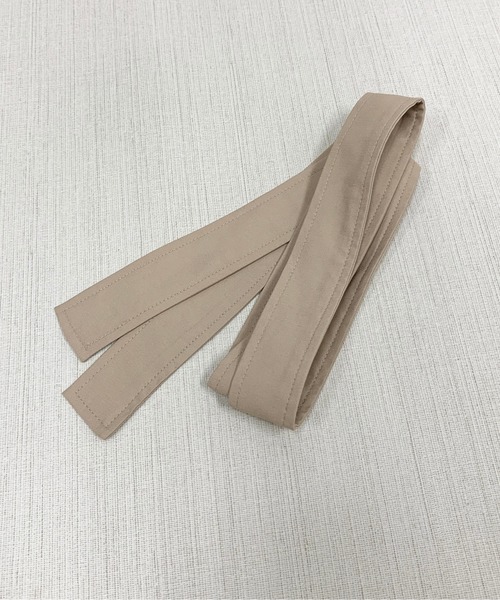 PICCIN（ピッチン）の「マットカルゼサイド切り替えコート（トレンチコート・レディース・ベージュ/ネイビー/イエロー・MEDIUM/LARGE）」の6枚目の写真