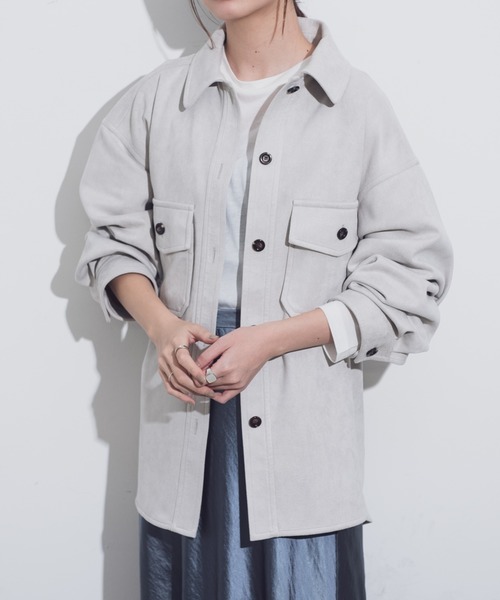 Aunt Marie's（アントマリーズ）の「AUNT MARIE'S ボンディングスエードCPOシャツジャケット（カバーオール・レディース・ライトグレー/ベージュ/モカ・FREE）」の5枚目の写真