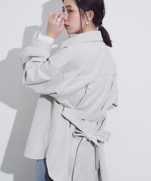 Aunt Marie's（アントマリーズ）の「AUNT MARIE'S ボンディングスエードCPOシャツジャケット（カバーオール・レディース・ライトグレー/ベージュ/モカ・FREE）」の8枚目の写真