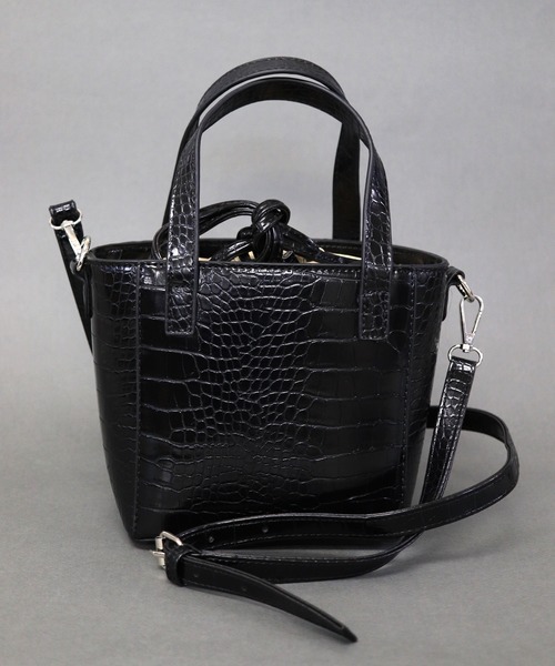 florist（フローリスト）の「【2way】クロコ調バケツ型巾着ショルダーバッグ（ショルダーバッグ・レディース・ブラック/イエロー/ブラウン/ベージュ・FREE）」の2枚目の写真