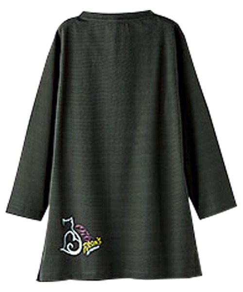 BELLUNA(ベルーナ)の「PERSON’S プリントプルオーバー(Tシャツ/カットソー・レディース・セージグリーン/チャコール・MEDIUM/LARGE/X-LARGE)」の4枚目の写真