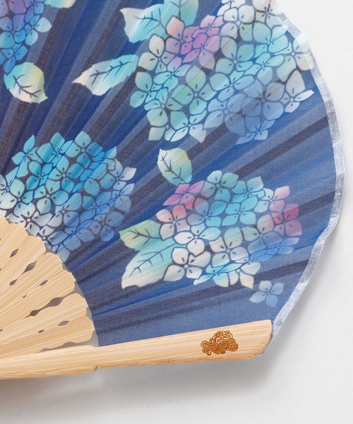 カヤ（カヤ）の「【カヤ】紫陽花とねこ扇子 袋付き（扇子/うちわ・レディース・アクア/ネイビー/パープル・FREE）」の4枚目の写真