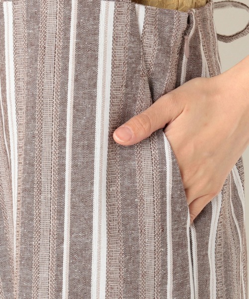 archives（アルシーヴ）の「リネンストライプロンパース（サロペット/オーバーオール・レディース・ブラウン/グレー/アイボリー・MEDIUM）」の18枚目の写真