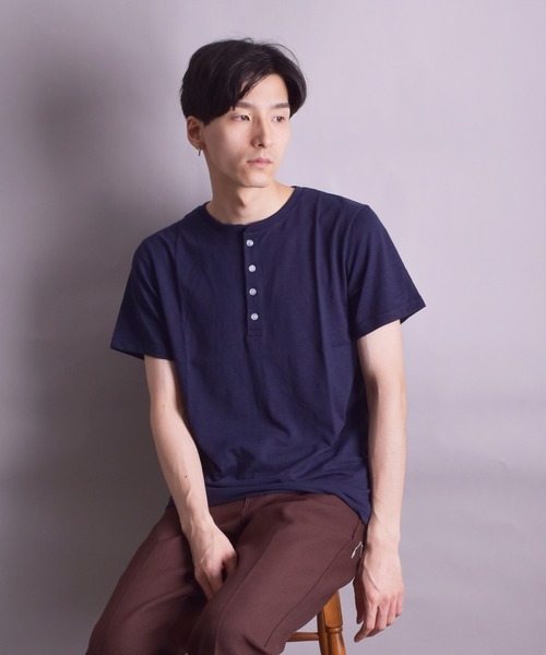 VIBGYOR(ヴィブジョー)の「VIBGYOR Select/スラブ天竺ヘンリーTEE(BL)(Tシャツ/カットソー・メンズ・ホワイト/ブラック/ネイビー/グレー/ライトピンク・MEDIUM/LARGE/X-LARGE)」の6枚目の写真