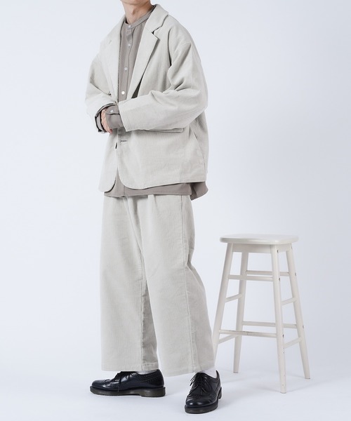 kutir（クティール）の「コーデュロイ2タックストレートパンツ　セットアップアイテム（その他パンツ・メンズ・ダークグリーン/アイボリー/ダークブルー・SMALL/MEDIUM/LARGE）」の18枚目の写真