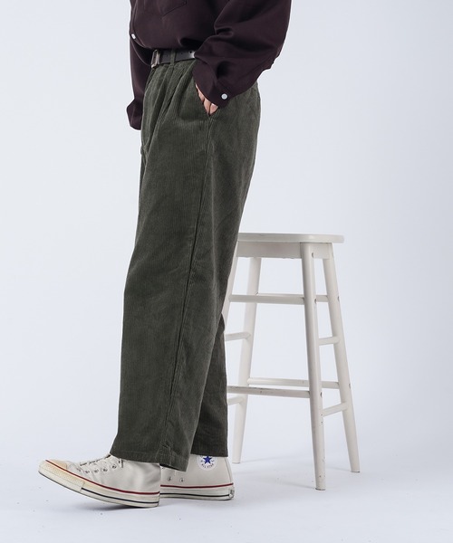 kutir（クティール）の「コーデュロイ2タックストレートパンツ　セットアップアイテム（その他パンツ・メンズ・ダークグリーン/アイボリー/ダークブルー・SMALL/MEDIUM/LARGE）」の8枚目の写真