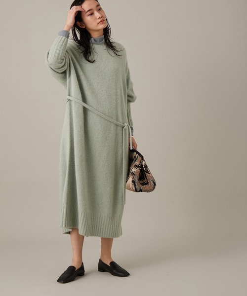 ADAM ET ROPE'(アダムエロペ)の「FOXウール2WAYニットワンピース(ワンピース・レディース・ホワイト系その他5/ブラウン系その他2/ライトグリーン・FREE)」の3枚目の写真