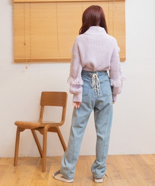 Mysa&Liina(ミーサリーナ)の「ハイウエスト配色レースアップデニム(デニムパンツ・レディース・ピンクベージュ/ブラック/サックスブルー/インディゴブルー/アイボリー/サンドベージュ/ライトグリーン/ブルー・M)」の22枚目の写真