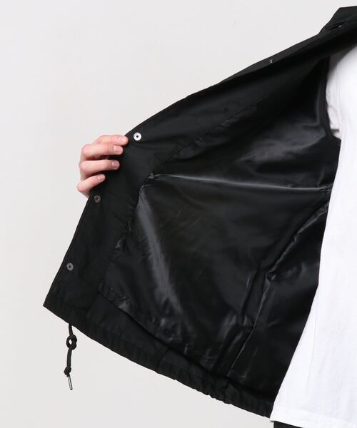 APPLEBUM（アップルバム）の「“東西首領” Coach Jacket（ナイロンジャケット・メンズ・ブラック/ベージュ・X-LARGE/MEDIUM/SMALL/LARGE/XX-LARGE）」の18枚目の写真