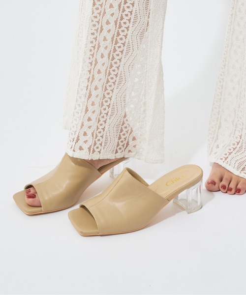 Chico(チコ)の「スクエアクリアヒールサンダル(サンダル・レディース・ブラック/ベージュ/アイボリー/ブラウン・SMALL/MEDIUM/LARGE)」の4枚目の写真