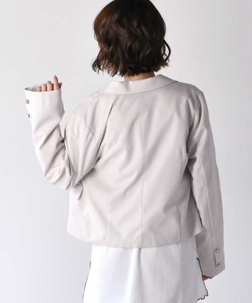 RETRO GIRL（レトロガール）の「ショートテーラージャケット（テーラードジャケット・レディース・ライトベージュ/ダークブルー/ベージュ・FREE）」の16枚目の写真