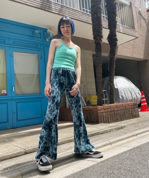 Candy Stripper(キャンディストリッパー)の「LOGO RIB キャミソール(キャミソール・レディース・ブラック/レッド/ピンク/グリーン・2)」の12枚目の写真